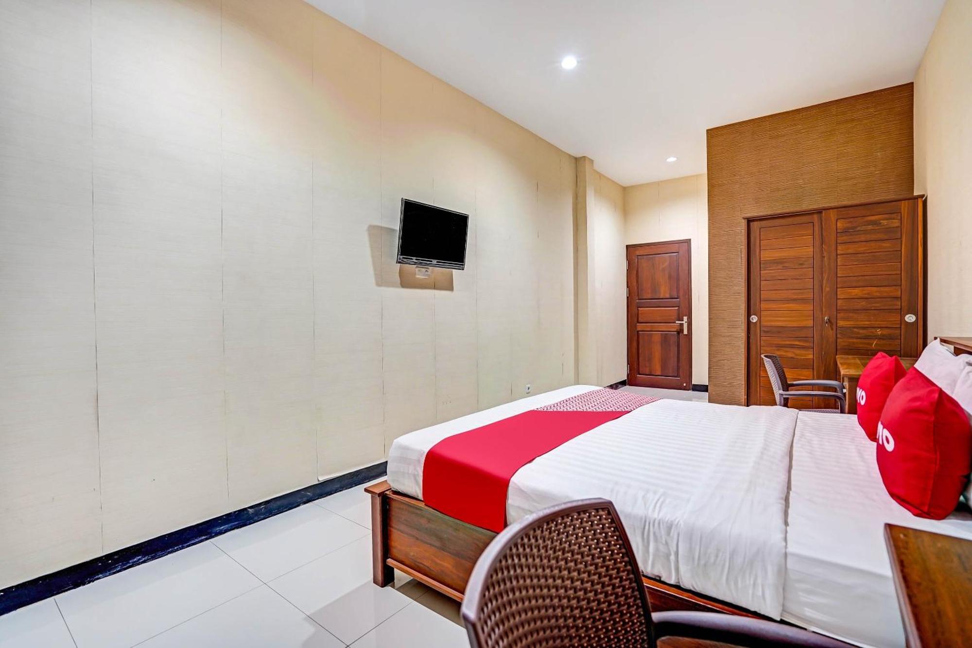 Oyo 90889 Dkb Residence سورابايا المظهر الخارجي الصورة